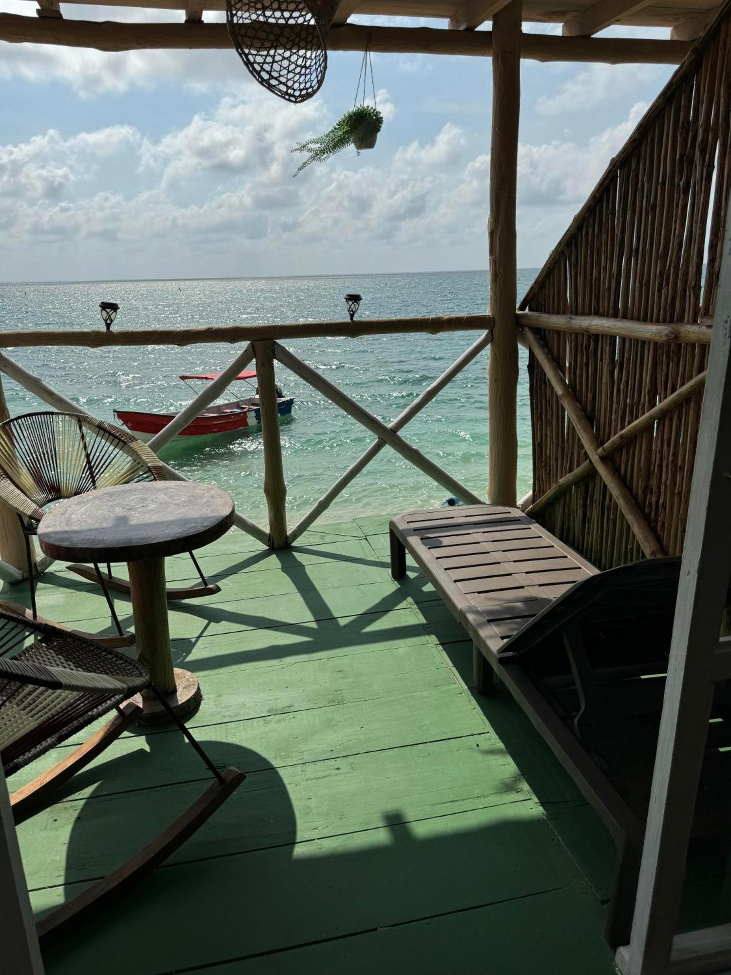 Tequila Sunbeach Baru Eco-Hotel Pendales Bagian luar foto